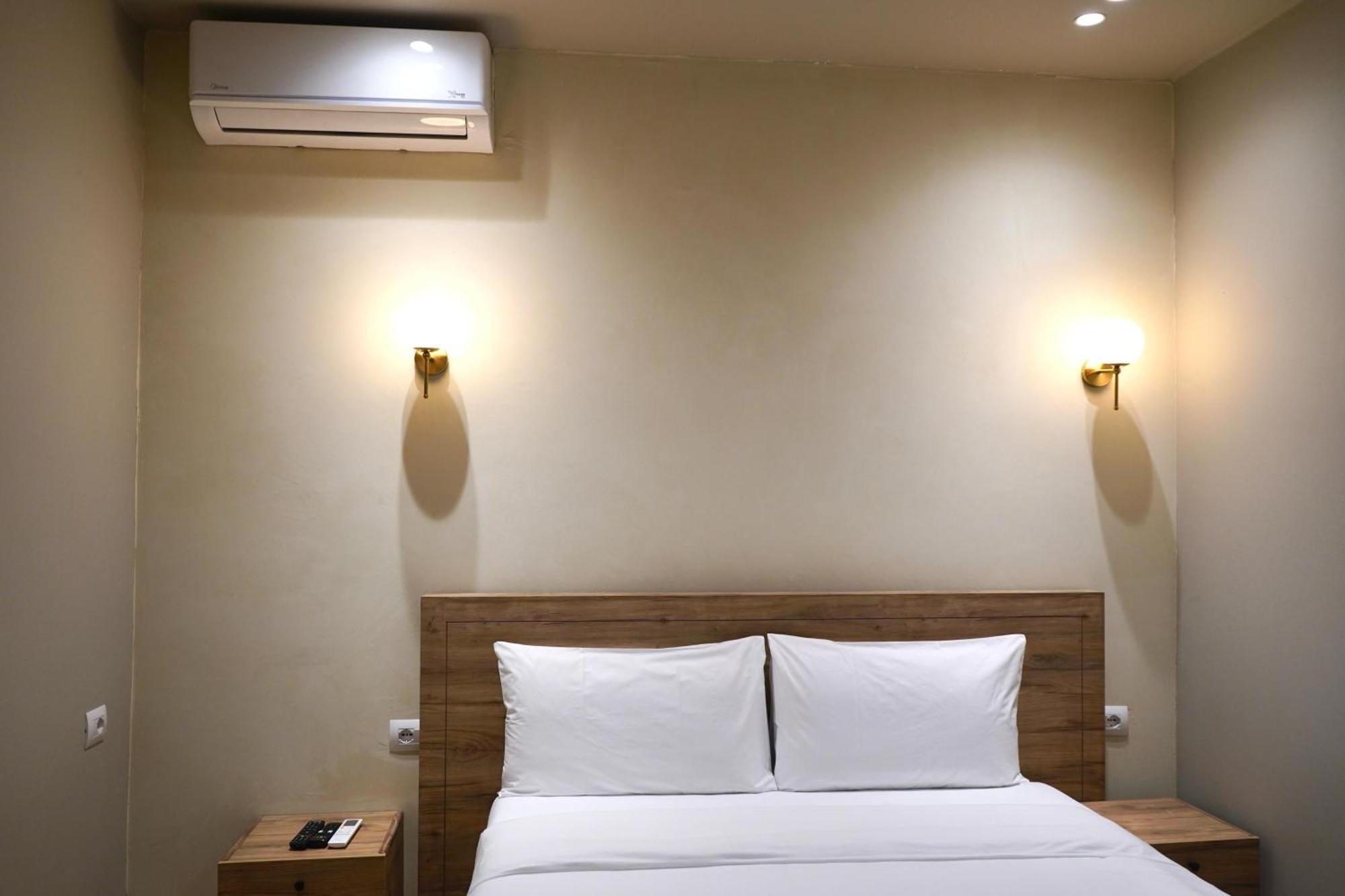 Vater Apartments Tirana Zewnętrze zdjęcie